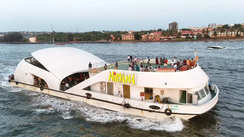 nirvana best dinner cruise in goa